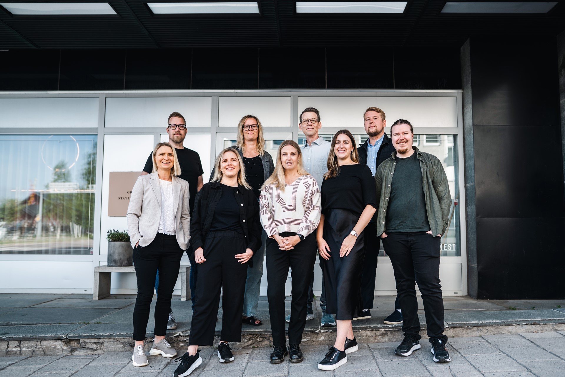 Gruppbild, Från vänster: Niklas Brandt, Therese Sidevärn, Fredrik Fredriksson, Jacob Nilsson, Linda Reinholdson, Julia Mårdestam, Christine Nordberg, Olivia Rännar, Kristoffer Tuoma